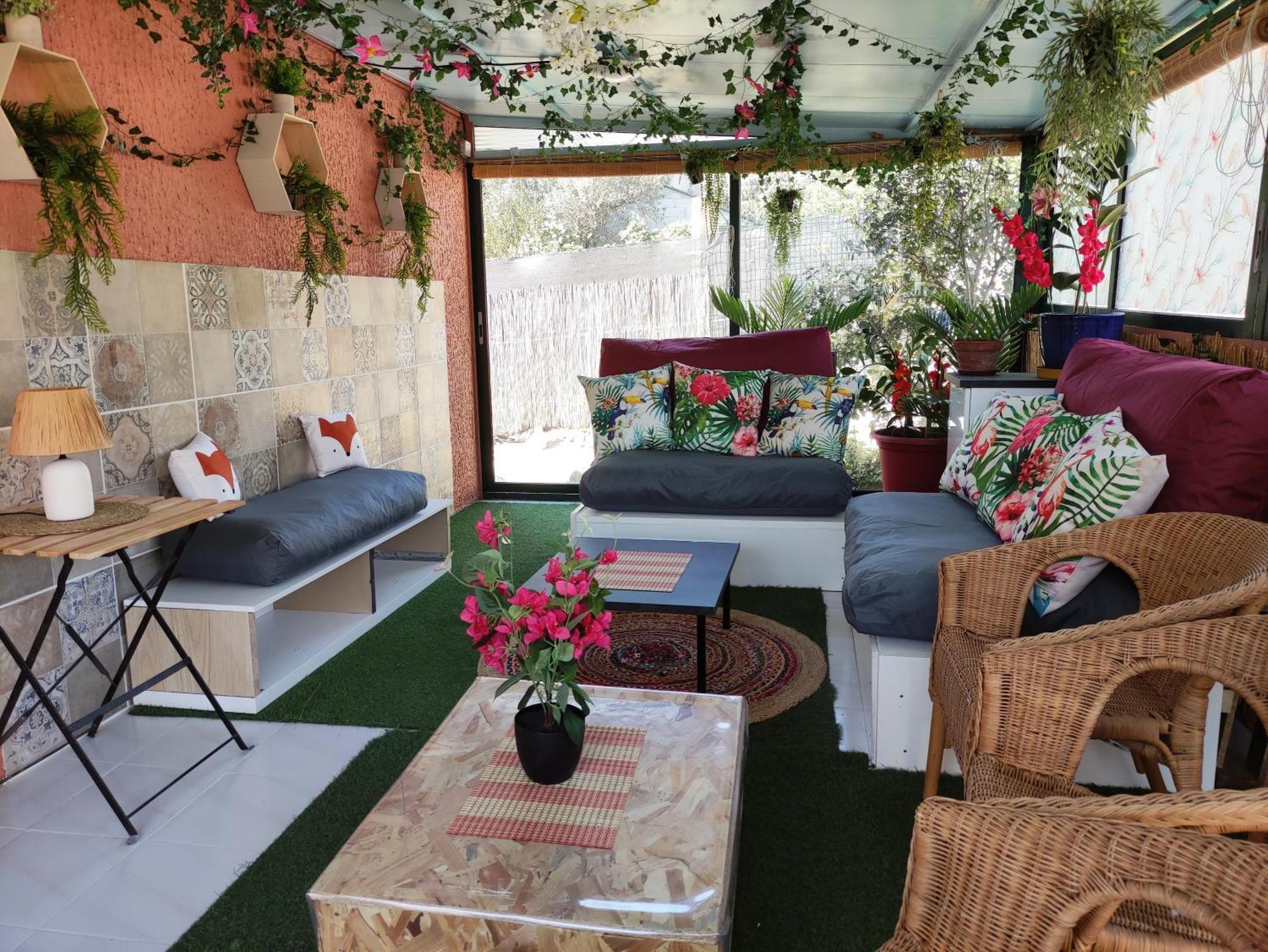 Le Jardin Des Rocailles - Villa 4 Chambres Climatisee Avec Piscine A Deux Pas D'Avignon Villeneuve-les-Avignon Bagian luar foto