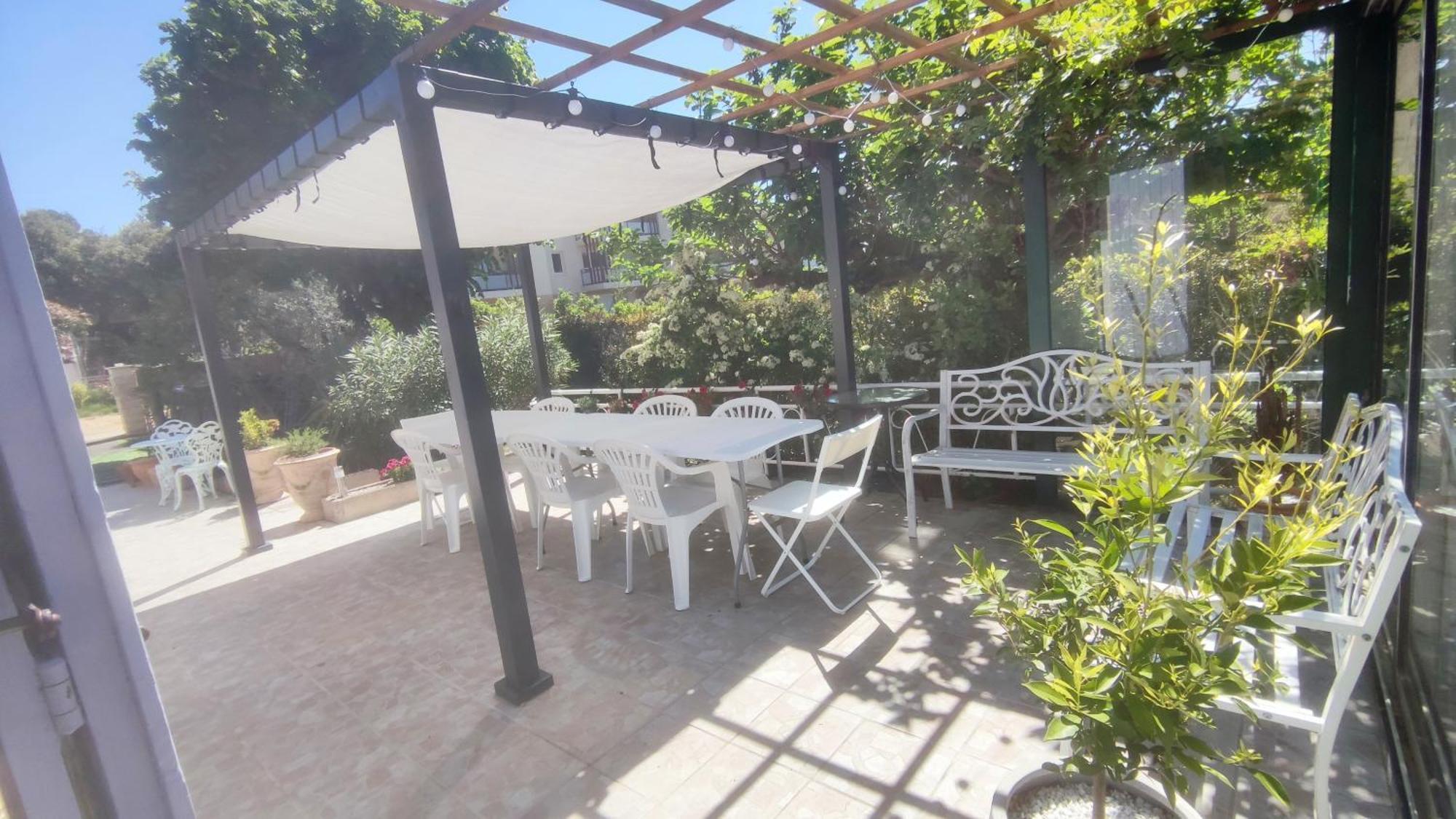 Le Jardin Des Rocailles - Villa 4 Chambres Climatisee Avec Piscine A Deux Pas D'Avignon Villeneuve-les-Avignon Bagian luar foto